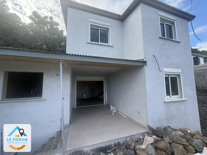 Offres de vente Maison / Villa Saint-Pierre (97410)